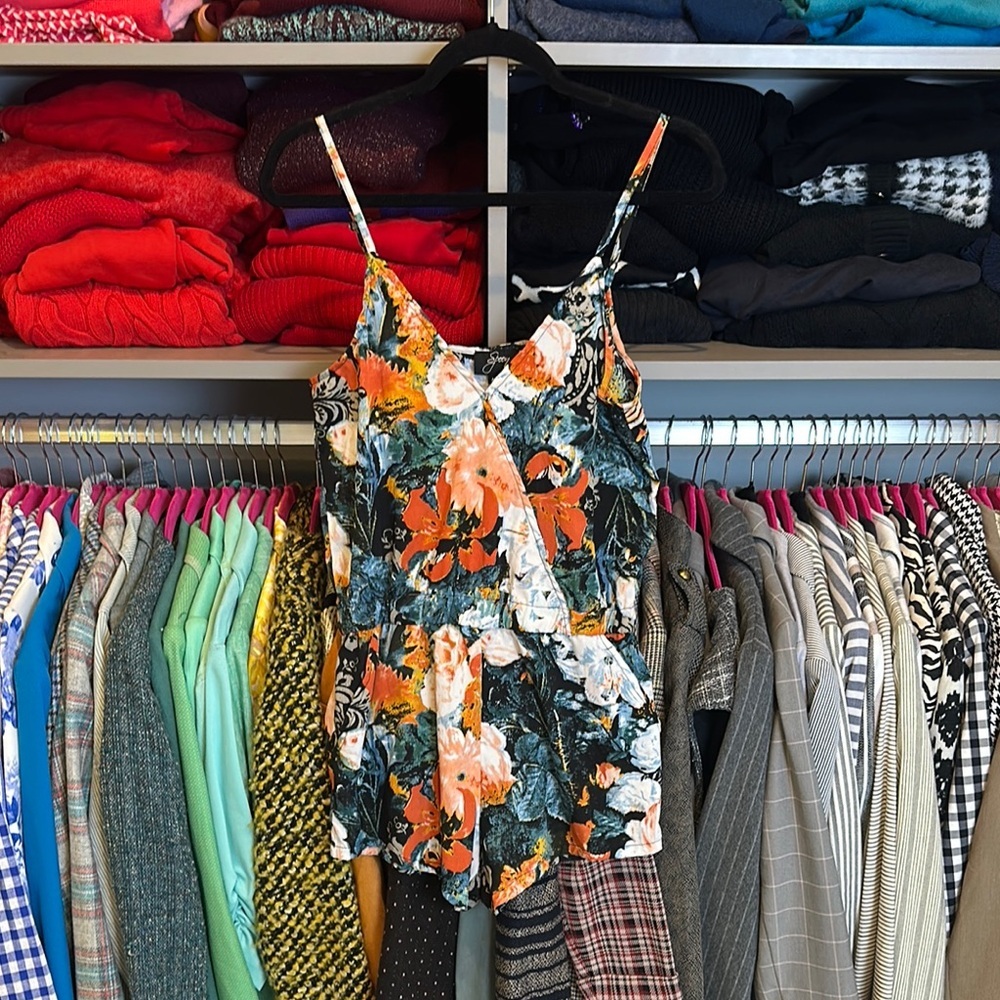 Spoon black/blue/orange adjustable strap 2 pick elastic waistband romper size M